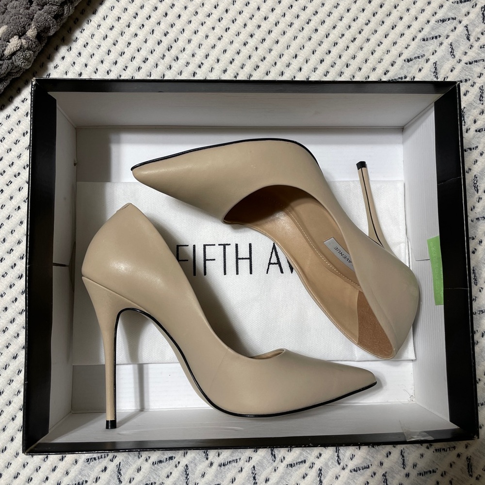 Saks Fifth Avenue Napa Leather Nude High Heels 6.5